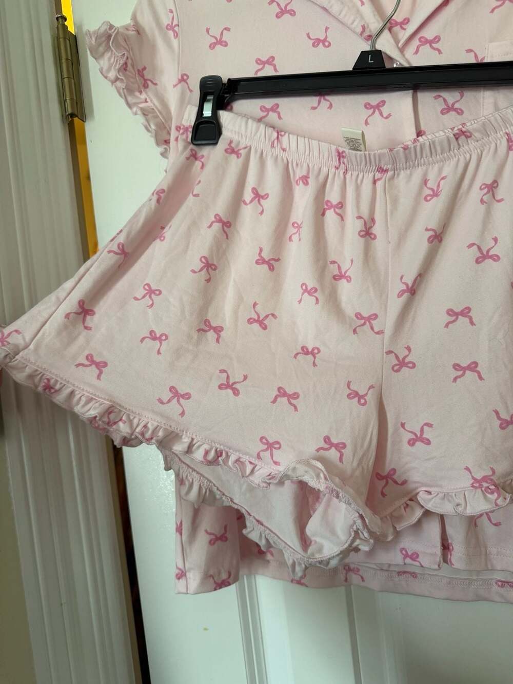 Laura Ashley Women's Pink Bow Print Short Sleeve Button-Down Pajama Set - Picture 4 of 5
